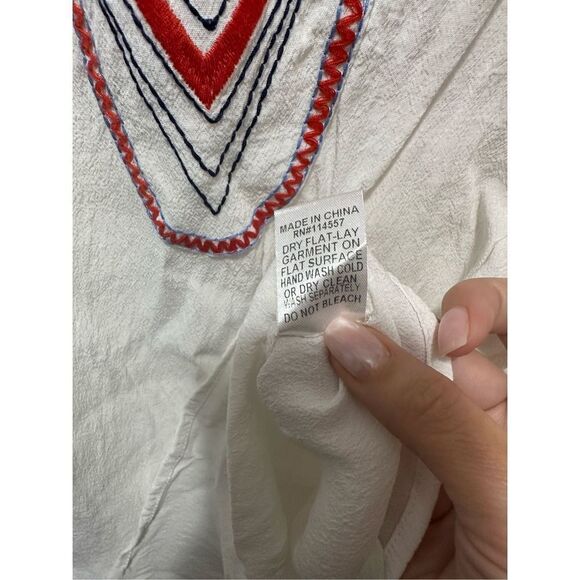 THML ￼Anthropology Boho Embroidered Top Cap Sleeve White Small - Picture 5 of 7